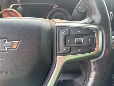 Used 2022 Chevrolet Silverado 2500 LTZ w/ LTZ Plus Package image 17