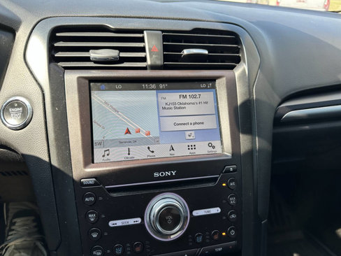 Used 2019 Ford Fusion Titanium image 16