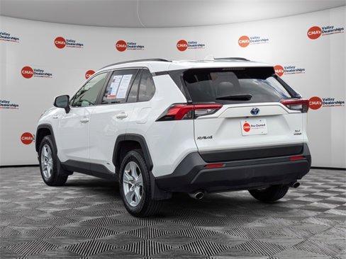 Used 2019 Toyota RAV4 XLE image 7