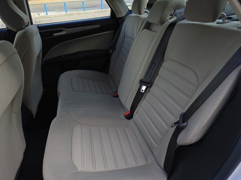 Used 2020 Ford Fusion S image 27