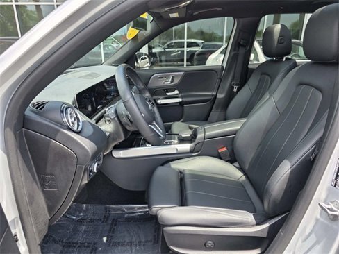 Certified 2021 Mercedes-Benz GLB 250 w/ Premium Package image 11