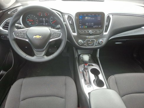 Certified 2024 Chevrolet Malibu RS image 11