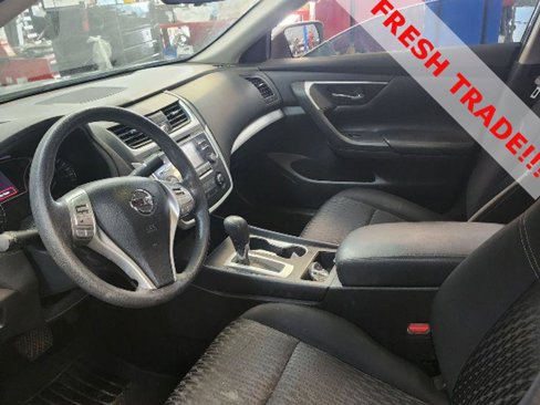 Used 2017 Nissan Altima 2.5 S w/ Power Driver Seat Package image 5