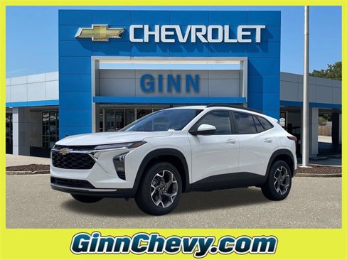New 2025 Chevrolet Trax LT w/ Driver Confidence Package image 1