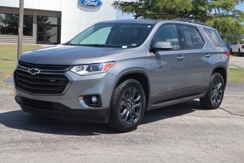 Used 2019 Chevrolet Traverse RS w/ LPO, 'HIT The Road' Package image 2