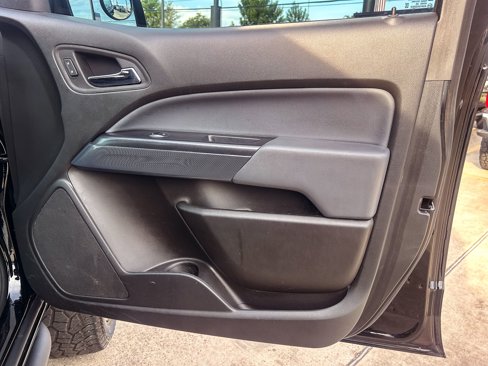 Used 2022 Chevrolet Colorado Z71 image 29