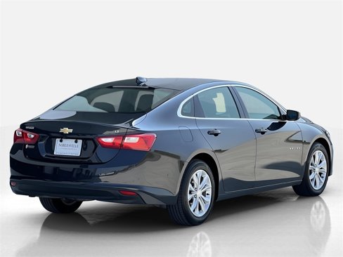 Used 2023 Chevrolet Malibu LT w/ Driver Confidence Package image 2