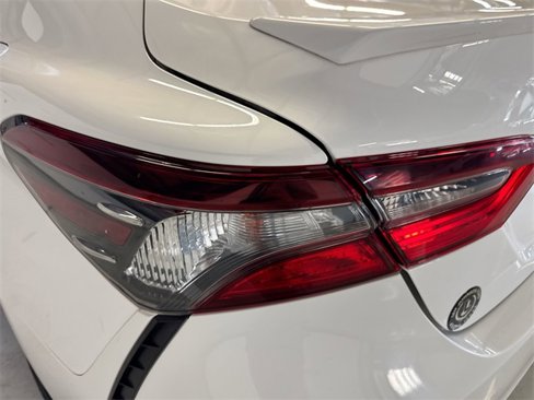 Used 2021 Toyota Camry SE image 37