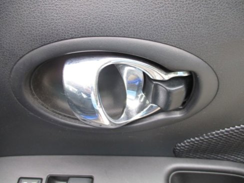 Used 2017 Nissan Versa SL image 27
