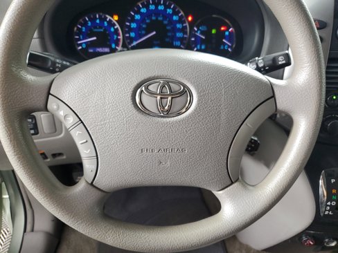 Used 2008 Toyota Sienna LE image 21