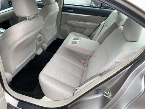 Used 2014 Subaru Legacy 2.5i Premium image 11
