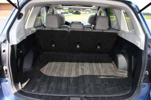 Used 2015 Subaru Forester 2.5i Touring w/ Eyesight & Navigation System image 18