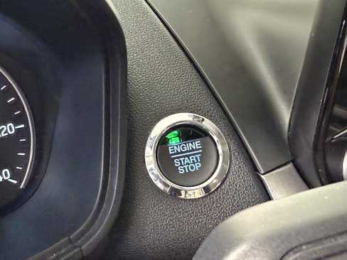 Certified 2018 Ford EcoSport SE image 28