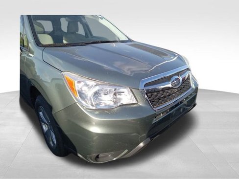 Used 2015 Subaru Forester 2.5i Premium w/ All-Weather Package image 4