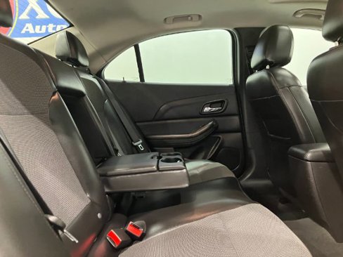 Used 2015 Chevrolet Malibu LT w/ Power Convenience Package image 46