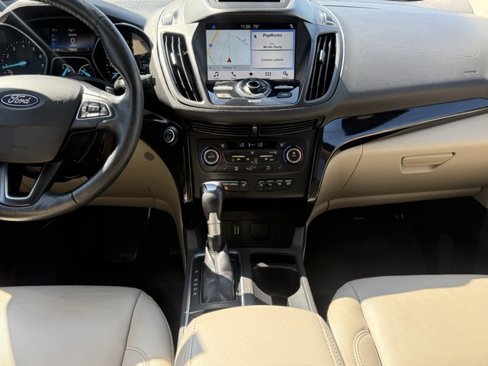Used 2018 Ford Escape Titanium image 29