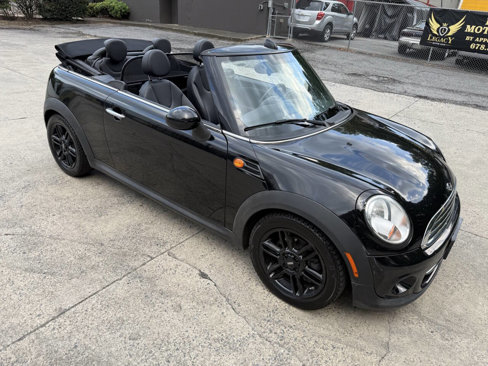 Used 2014 MINI Cooper Convertible image 10
