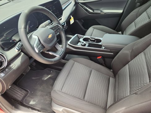New 2026 Chevrolet Equinox LT image 13