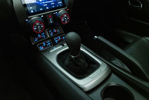Used 2015 Chevrolet Camaro SS w/ SS Performance Package image 25