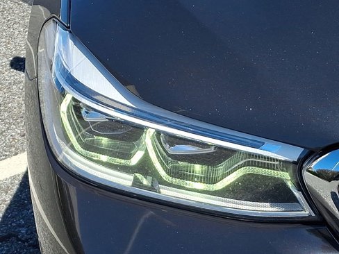 Used 2019 BMW 640i Gran Turismo xDrive image 9