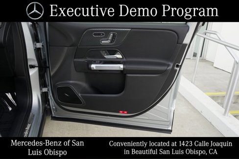 Used 2025 Mercedes-Benz GLB 250 4MATIC image 19