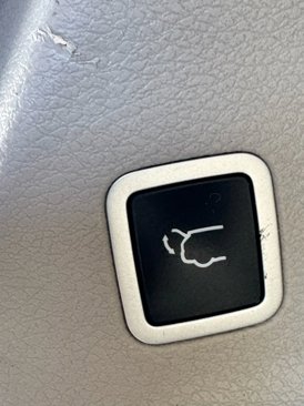 Used 2020 Chrysler Voyager Lxi image 15