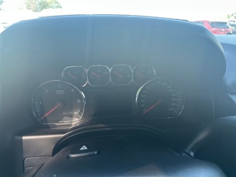 Used 2018 Chevrolet Tahoe LT image 11
