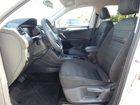 Used 2022 Volkswagen Tiguan S image 10