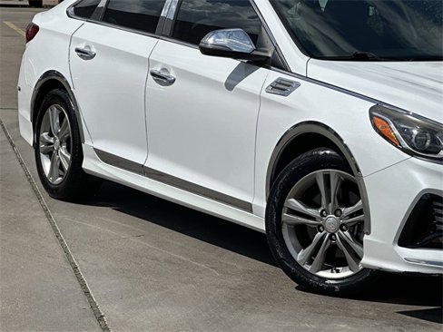 Used 2018 Hyundai Sonata SEL image 3