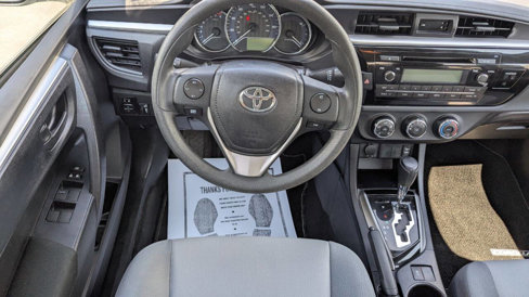 Used 2015 Toyota Corolla L image 27