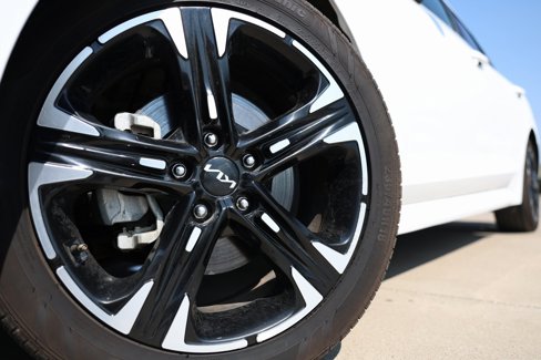 Used 2023 Kia K5 GT-Line w/ GT-Line Premium Package image 13