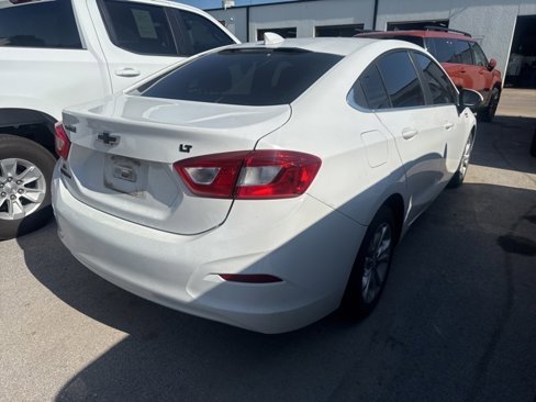 Used 2019 Chevrolet Cruze LT image 6