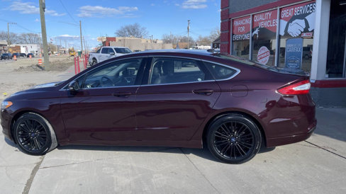 Used 2013 Ford Fusion SE image 10
