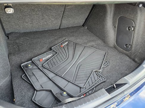 Used 2018 MAZDA MAZDA3 Touring image 14
