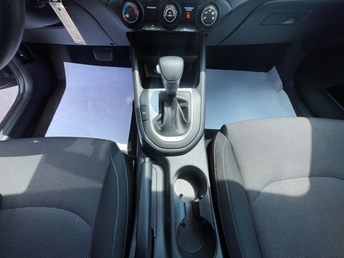 Used 2023 Kia Forte LXS w/ LXS Technology Package image 14