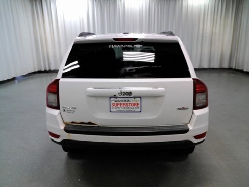 Used 2014 Jeep Compass Sport image 5