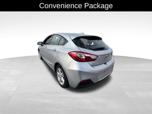 Used 2017 Chevrolet Cruze LT w/ Convenience Package image 5