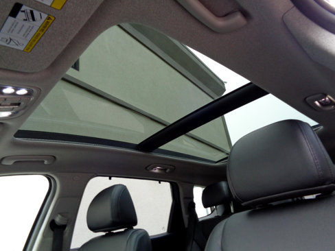 Used 2020 Hyundai Santa Fe Limited image 17