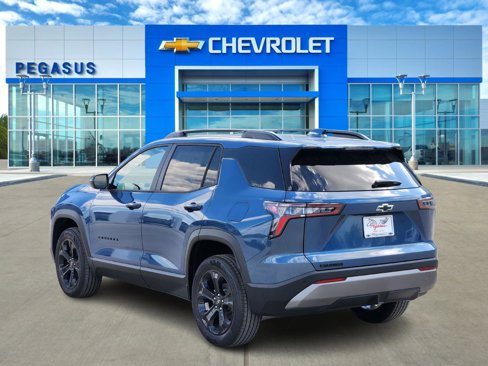 New 2026 Chevrolet Equinox LT w/ Midnight Edition image 4