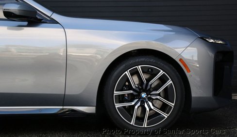 Used 2023 BMW 760i xDrive w/ Executive Package image 14