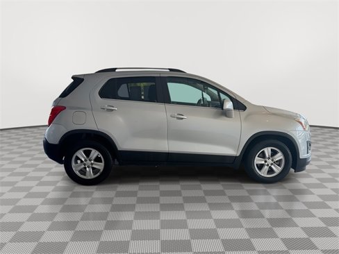 Used 2015 Chevrolet Trax LT w/ LT Plus Package image 13