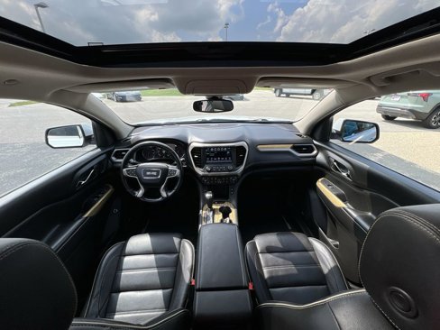 Used 2017 GMC Acadia Denali w/ Technology Package image 20