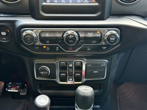 Used 2020 Jeep Wrangler Unlimited Sport image 20