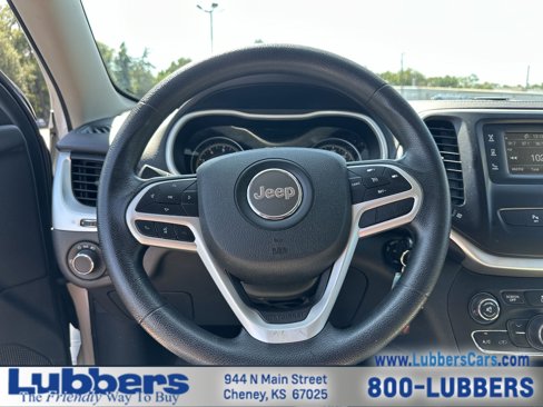 Used 2017 Jeep Cherokee Sport w/ Safety Group image 12
