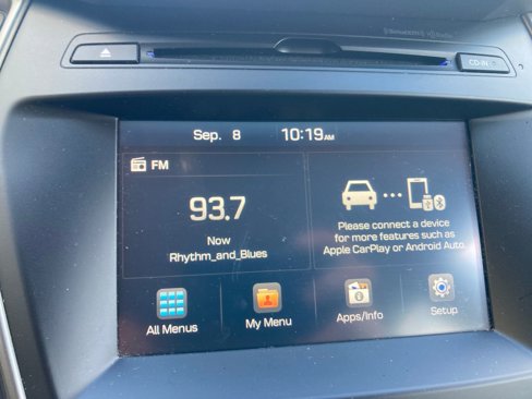Used 2017 Hyundai Santa Fe Sport image 23