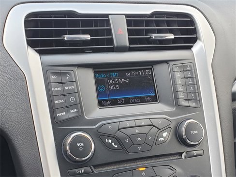 Used 2013 Ford Fusion S image 19
