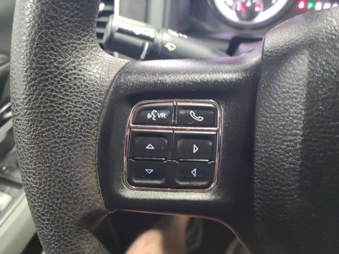 Used 2020 RAM 1500 Classic SLT image 28