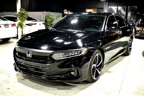 Used 2021 Honda Accord Sport image 3