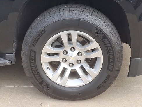 Used 2019 Chevrolet Tahoe LS image 8