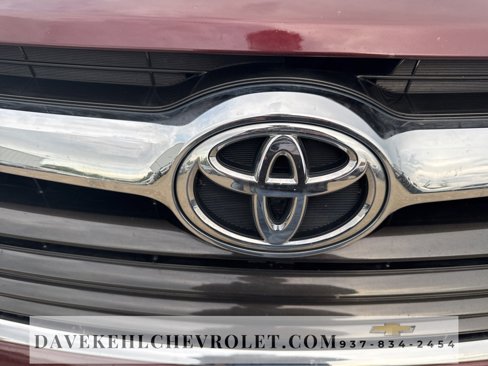 Used 2015 Toyota Highlander XLE image 37
